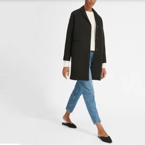 EUC Everlane cocoon coat size 4